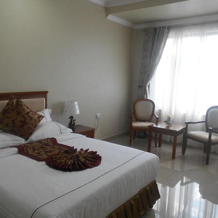 Adden Palace Hotel & Conference Centre Mwanza Exterior foto